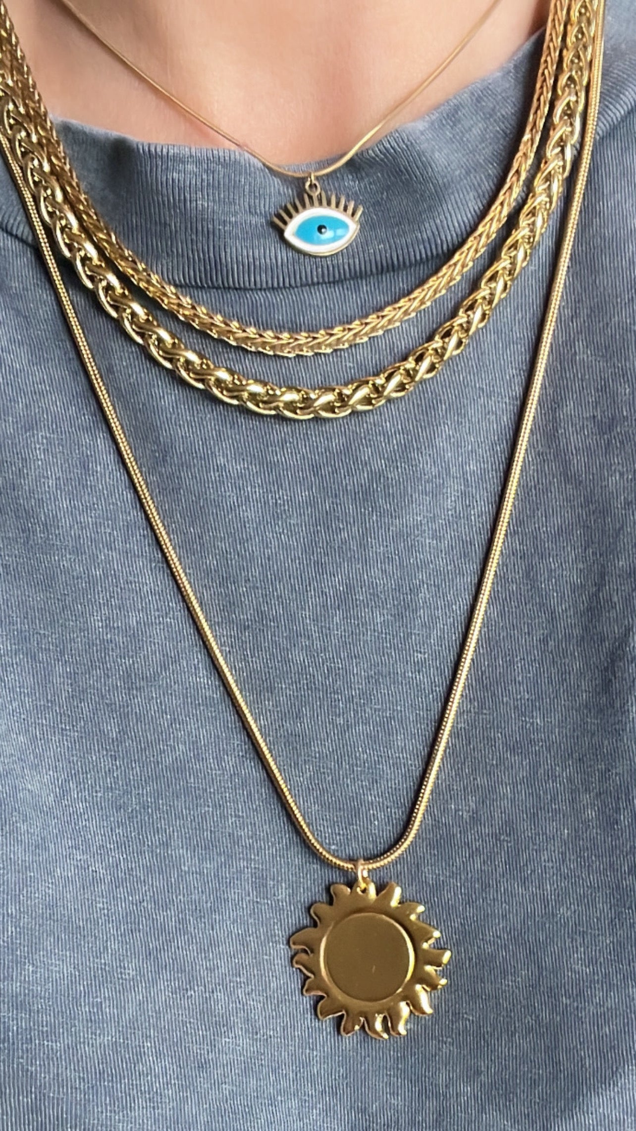 Gravé necklace